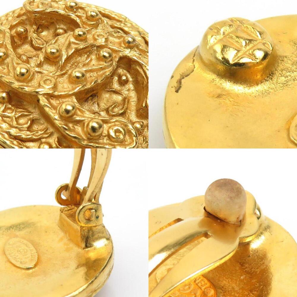 CHANEL Authentic Gold Logo Earrings - Picture 4 of 5